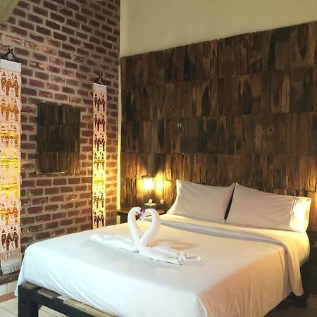 Baan Thai Homestay By Bgb Villas Kata Beach  Exterior foto